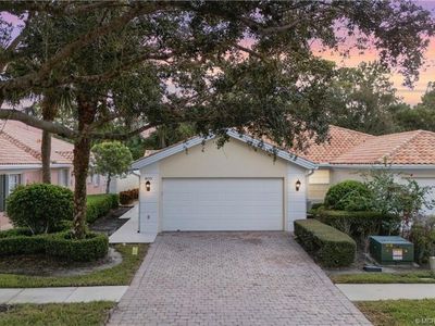 900 SW Balmoral Trce