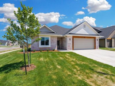 706 N Rainbow Lake Ct