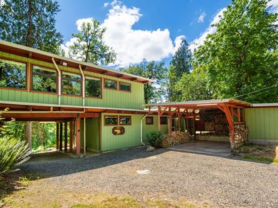 10882 Washougal River Rd