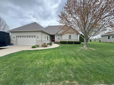 218 Prairie Springs Dr