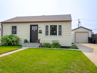 1507 1st Ave W