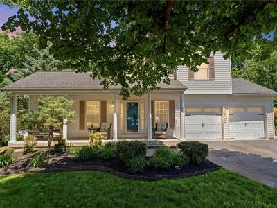 8 Raleigh Ct