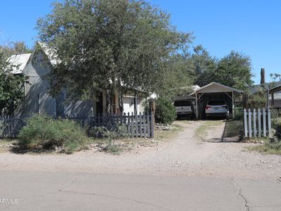 210 E Toughnut St #0