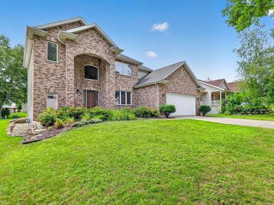 9409 Eagle Nest Ln
