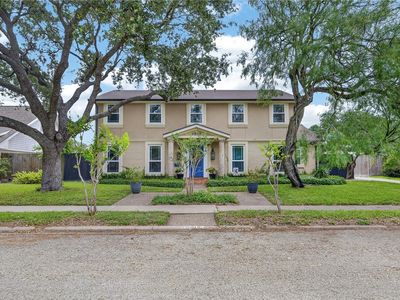 1010 Cairo Dr