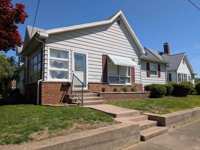 707 Walnut St