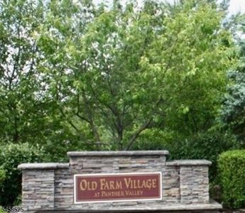 230 Old Farm Dr BLDG 8 #230
