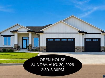 5600 E Daybreak Cir