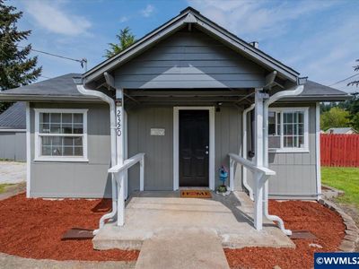2320 Cedar St