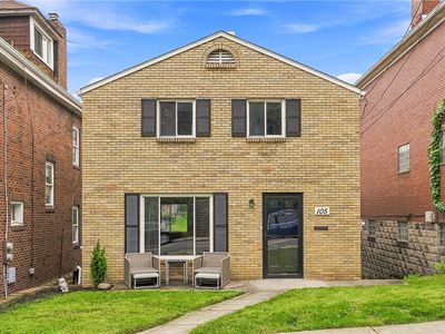105 Sumner Ave