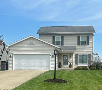 1457 Golf View Dr