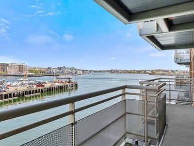 3 Battery Wharf #3407