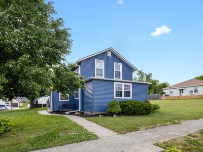 405 Brady St