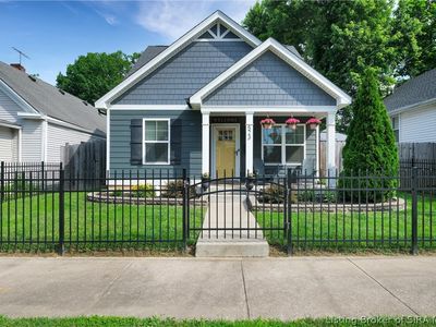 523 E Elm Street