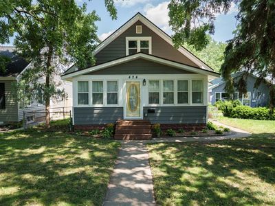 424 16th Ave N