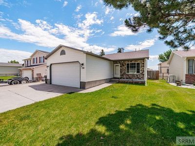 730 Clarence Dr