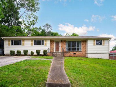 708 Claremont Cir