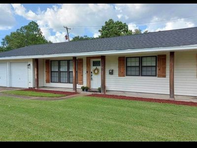 5010 Swallow Dr