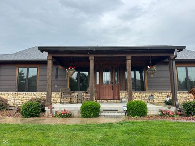 1084 E Jacks Way