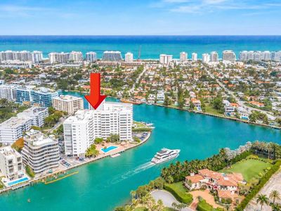9102 W Bay Harbor Dr #3-C