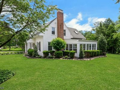 35 Hamilton Rd