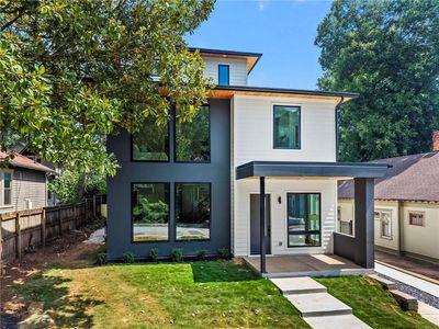 215 Flora Ave NE #A