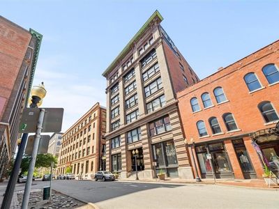 308 W 8th St APT 712