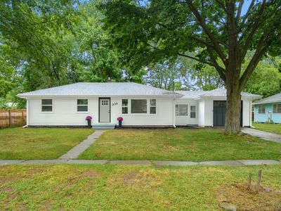 235 Connecticut Dr