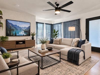 909 Reinli St APT 102