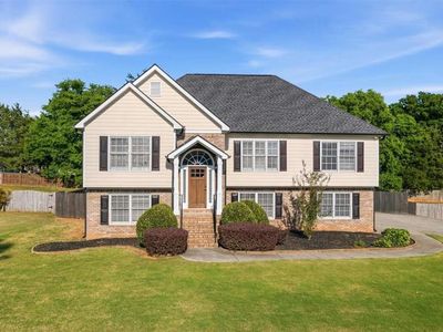 17 Colonial Cir