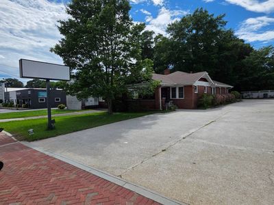 3395 Dogwood Dr