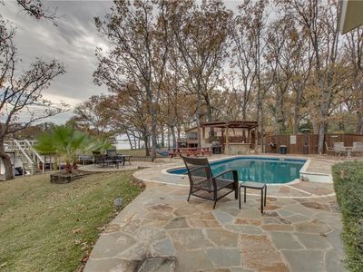 217 Shoreline Dr