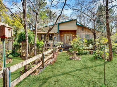 270 Red Hawk Dr