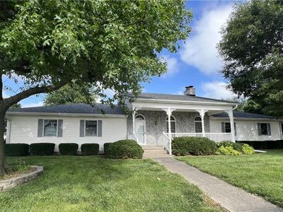 209 N Mitchell Ave