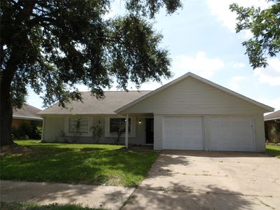 2434 Tyler Ln