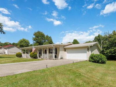 360 Edgewater Forest Rd