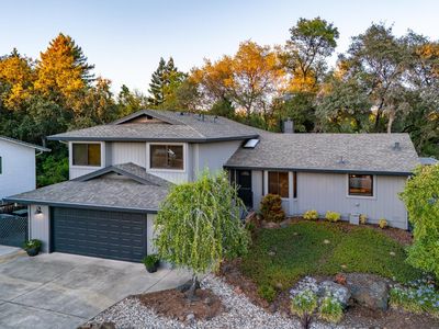 12574 Highland Dr
