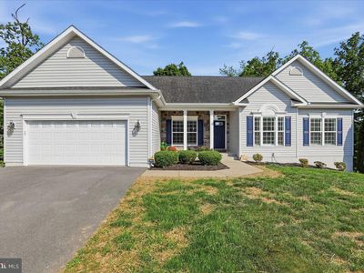 35 Kanawha Ct