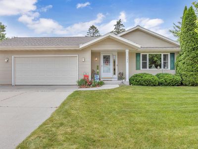 122 Foxglove LANE