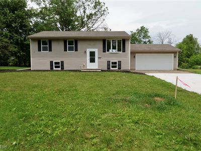 1273 Spruce Tree Ln