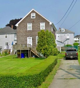 32 Woodstock St