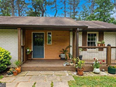 1225 Dewberry Ln