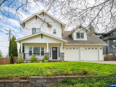 1703 SW Pinehurst Pl