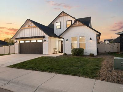 11784 W Sailing Hawk Dr