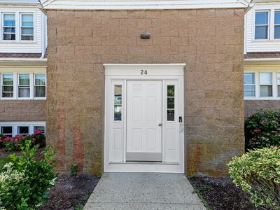 24 Bettys Pond Rd #P