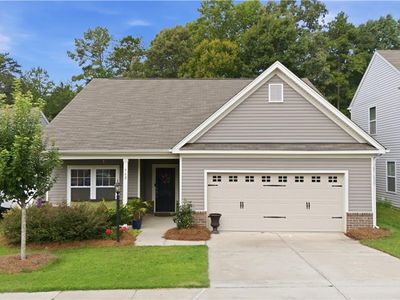 562 Freeport Ct