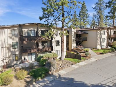844 W Cliff Dr APT 307