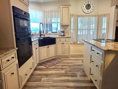 3713 Pendula Circle