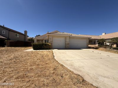 3060 Tourmaline Ln