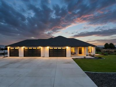 1 Bull Pen Ln